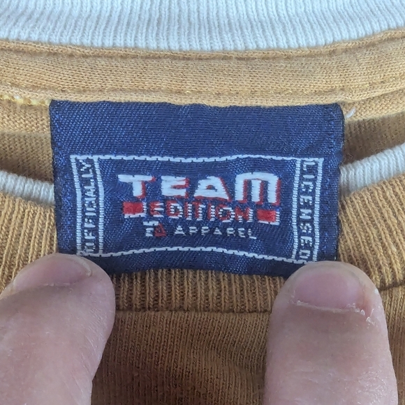 Y2K KANSAS Spell Out Vintage Shirt.  Size Large Fits Like An XL - Picture 5 of 10